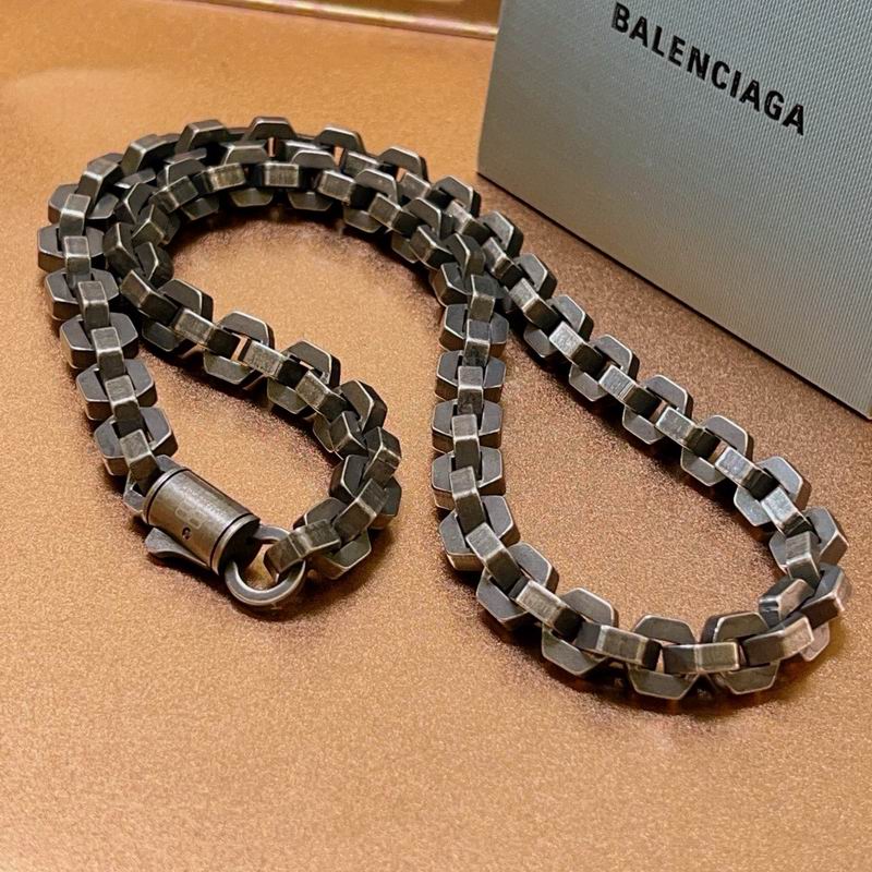 Balenciaga Necklace 10yxx107